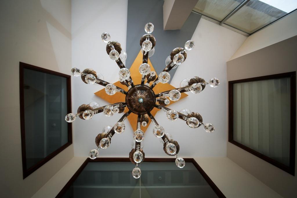 Pasha Suites Balıkesir Esterno foto